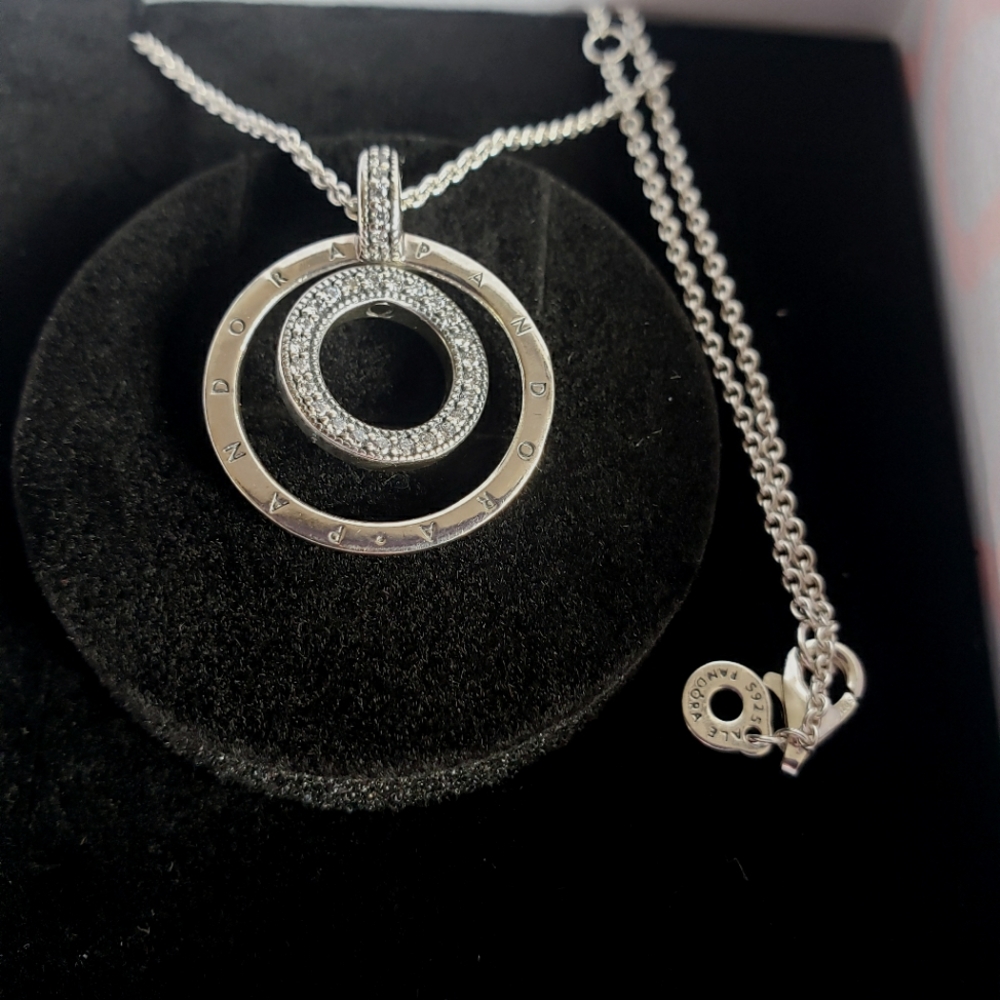 NEW Pandora signature necklace S925 silver circle pendant Pave/beads gift pkging - Picture 3 of 5